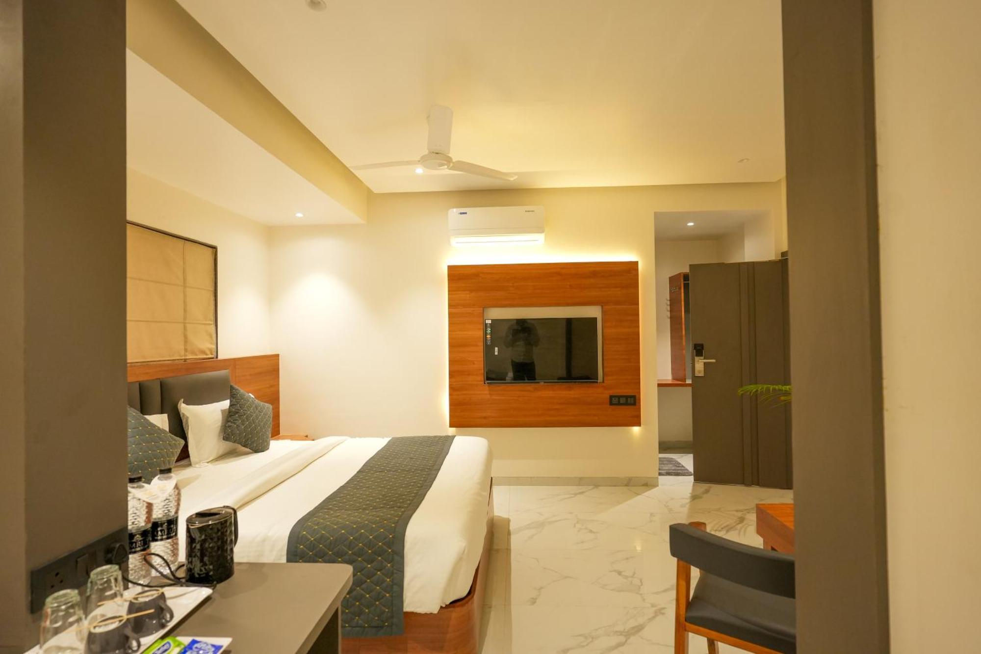 Hotel Sai Kamal Shirdi Exterior foto