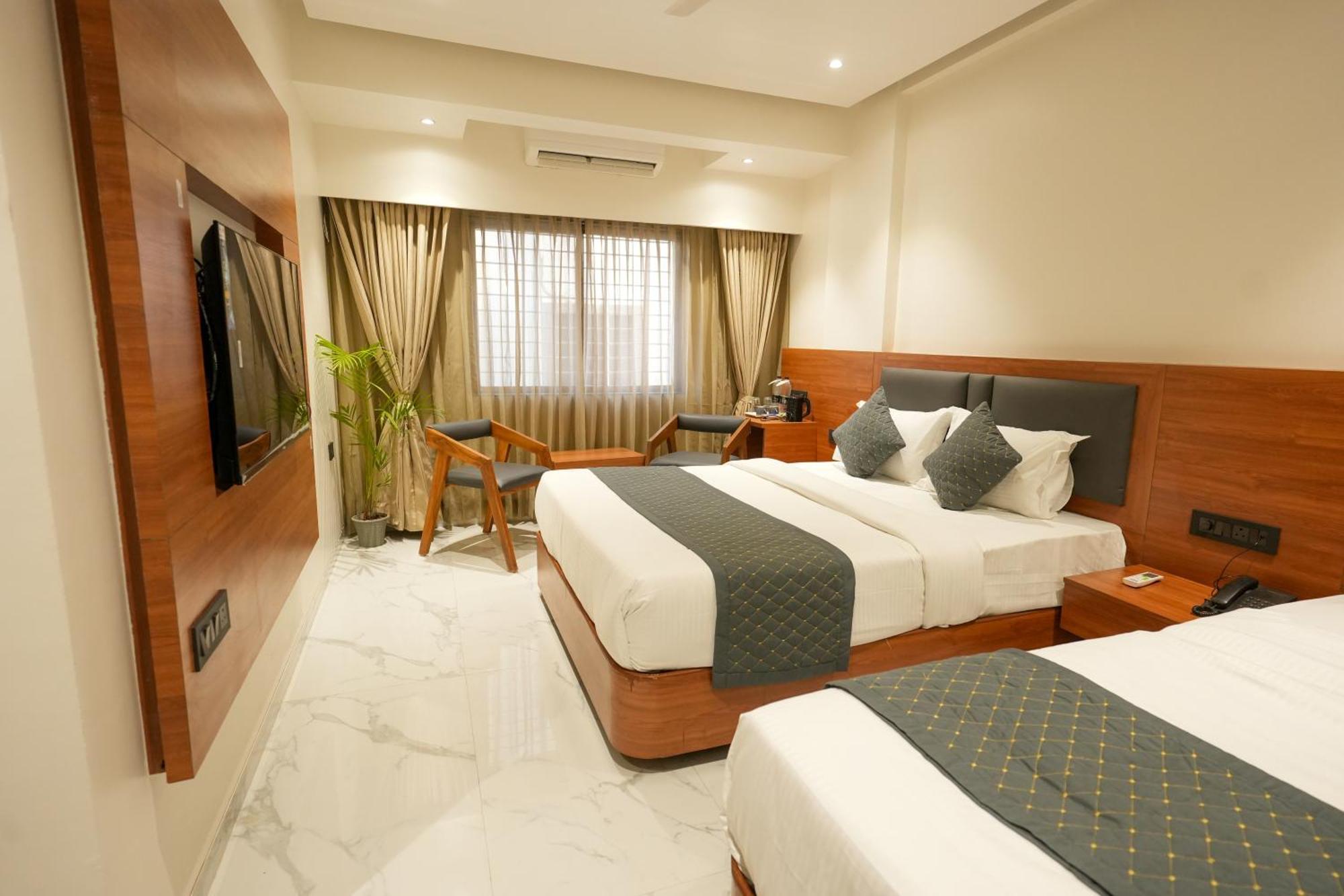Hotel Sai Kamal Shirdi Exterior foto